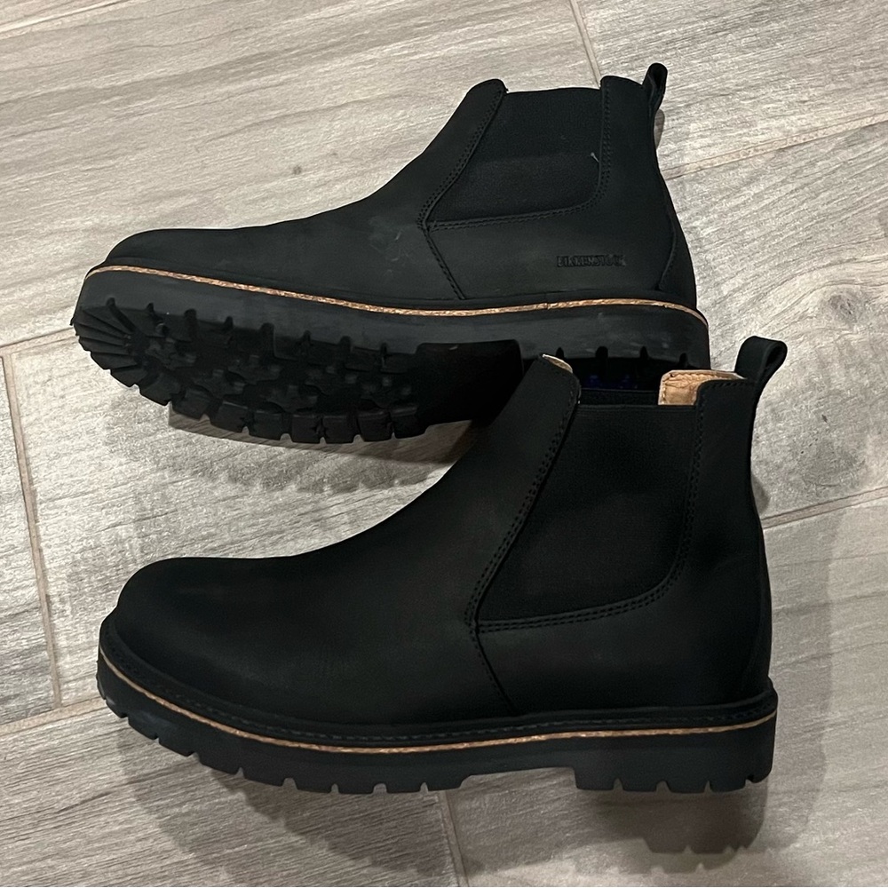 Women’s Black Stalon Birkenstock Chelsea Boot Size 41